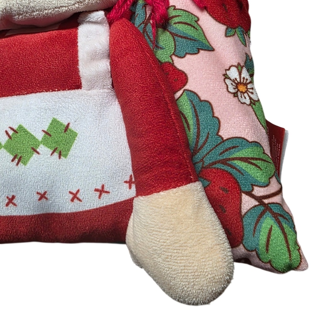 Strawberry Shortcake Plush Character Pillow Pink Red Retro 2024 Jay Franco - Picture 5 of 10